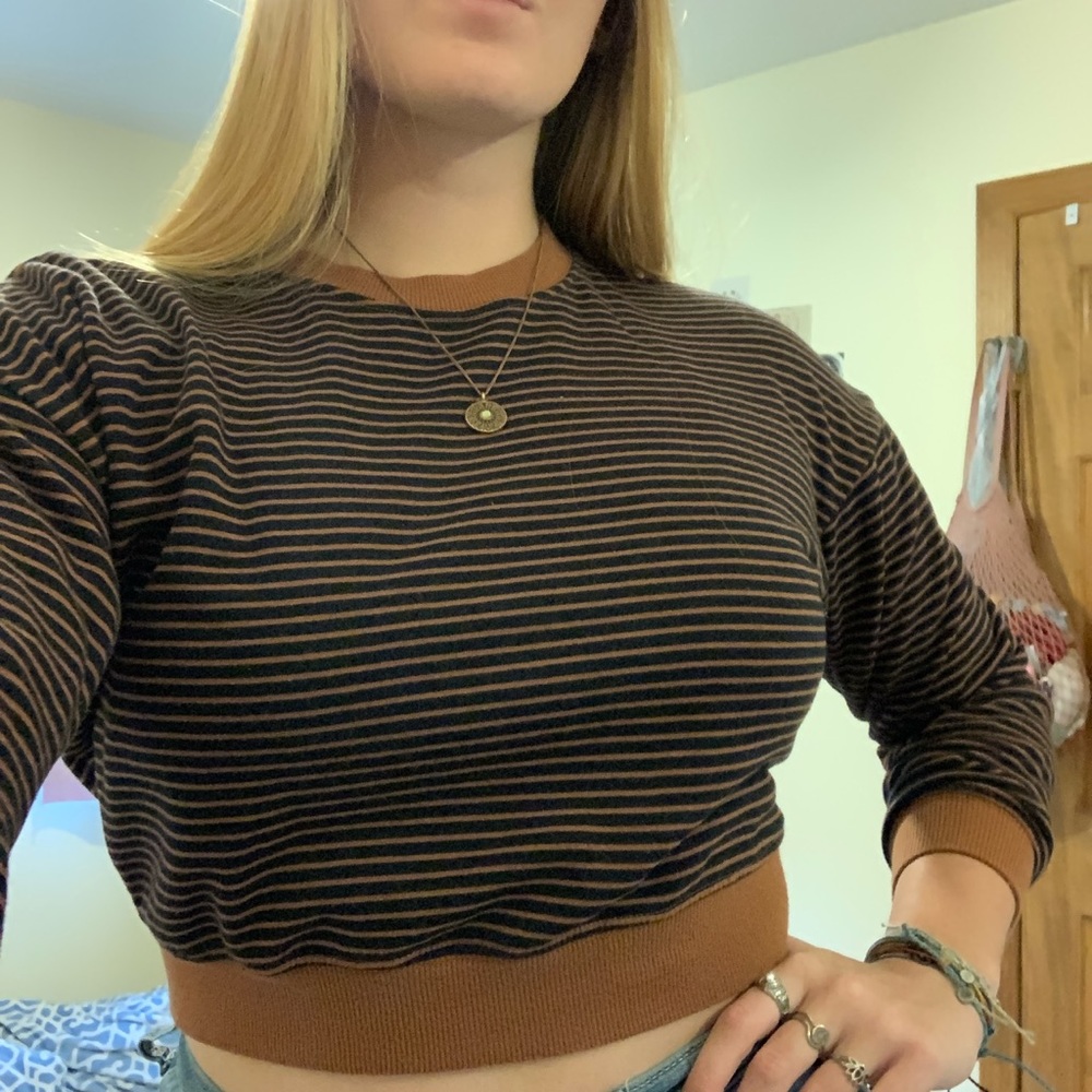 Forever 21 cropped crew neck.